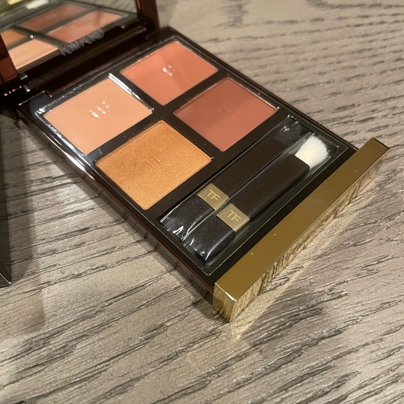 New Tom Ford Eye Color Quad Eyeshadow Palette In #29 Desert Fox - Picture 10 of 11